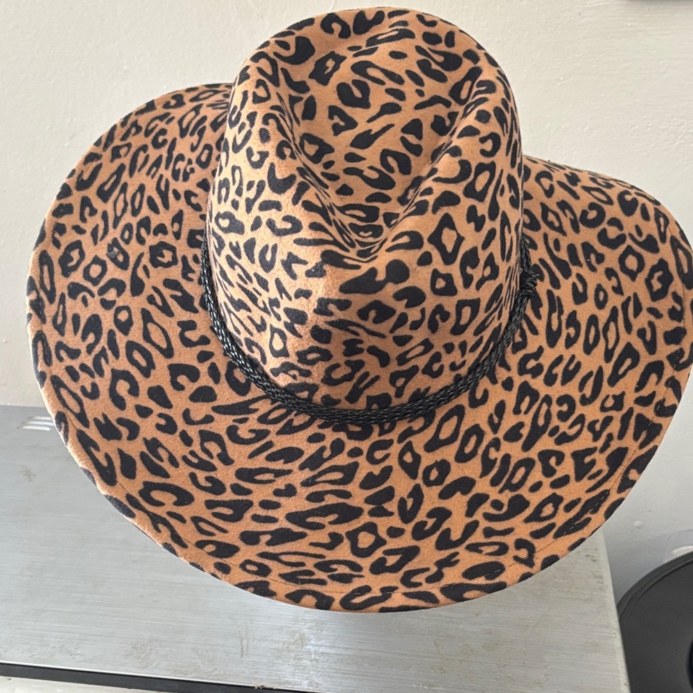 Leopard Print Wide Brim Fedora Hat - Brown/Black